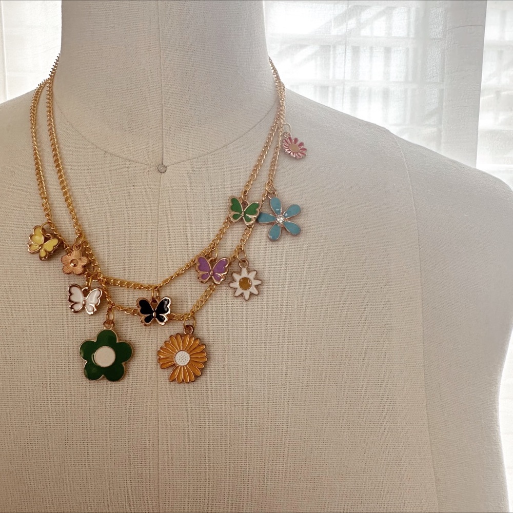 Y2K FLORAL CHARM necklace